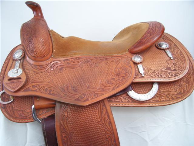 Used Saddle:- Image Number:0